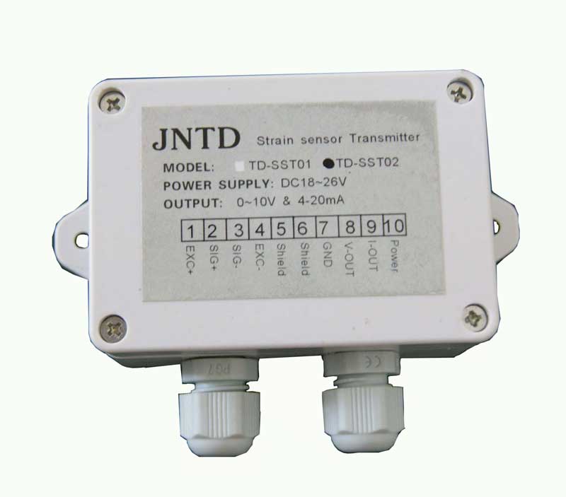 DSC01132 Heavy Duty Transmitter